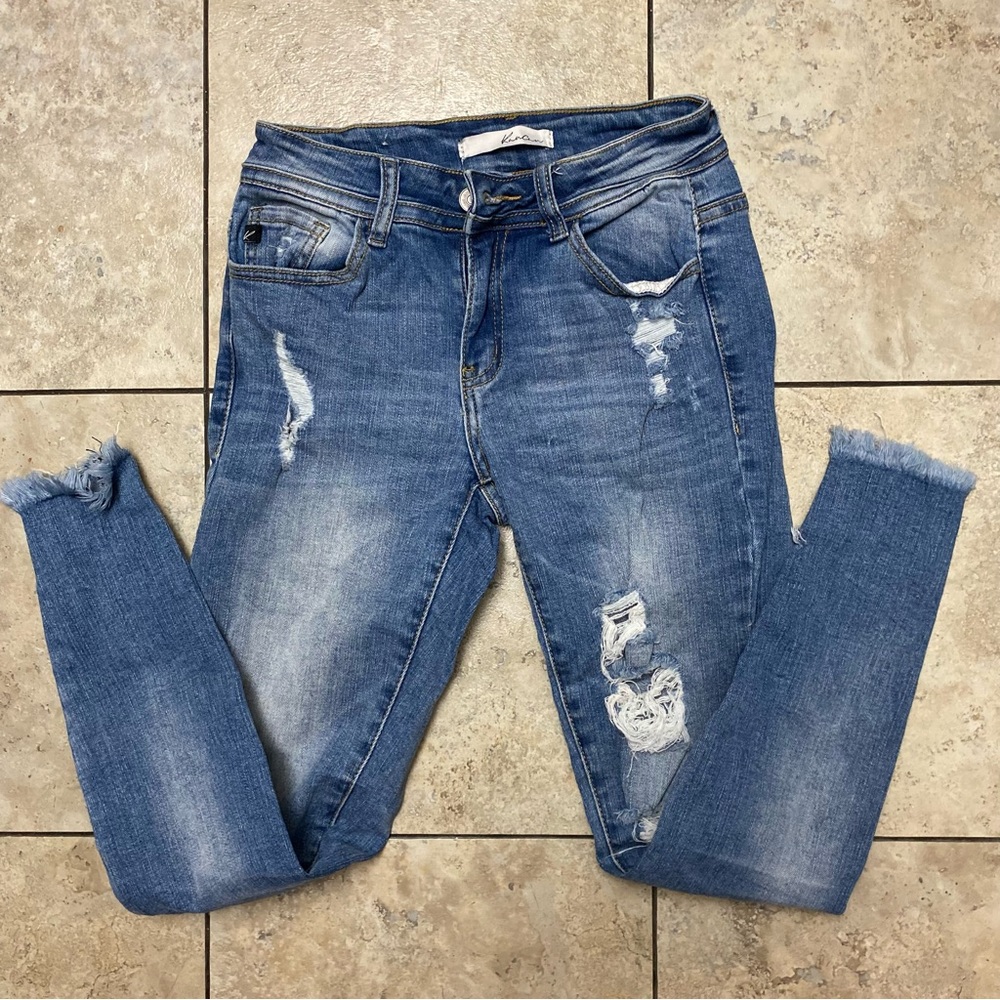 KanCan Size 24 Skinny Jeans Factory Distressed
